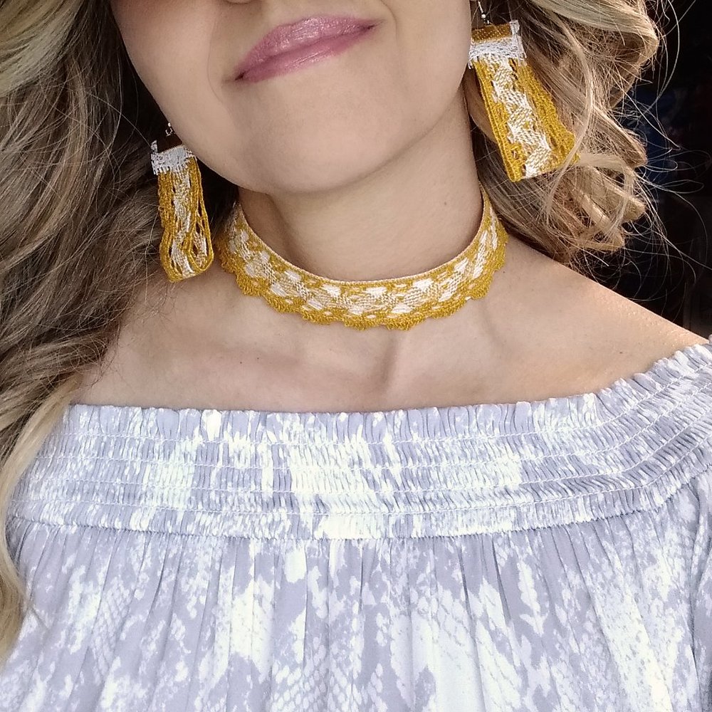 XL Vintage Lace New Choker Necklace -  Handmade - Boho, Ribbon Ties, Bow